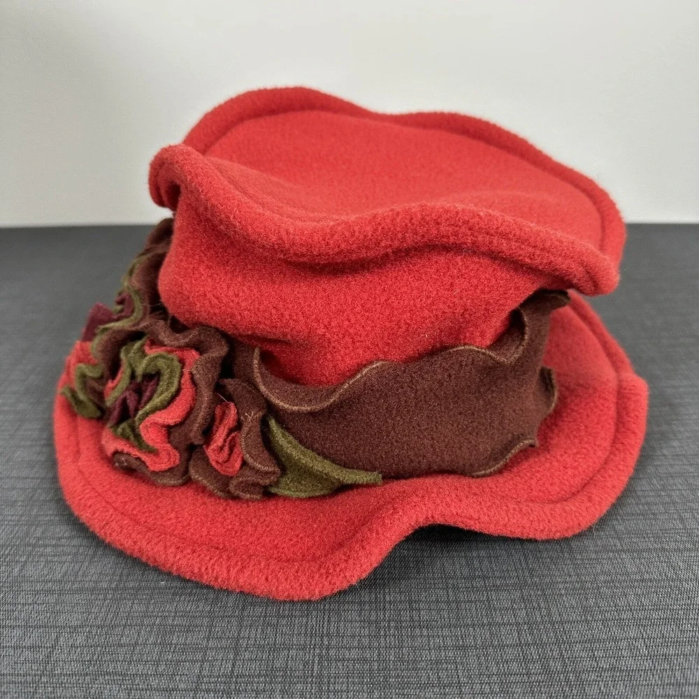Vintage 90s Womens Hat Amber Rose Floral Fleece‎ Winter Fall Grunge Red Packable